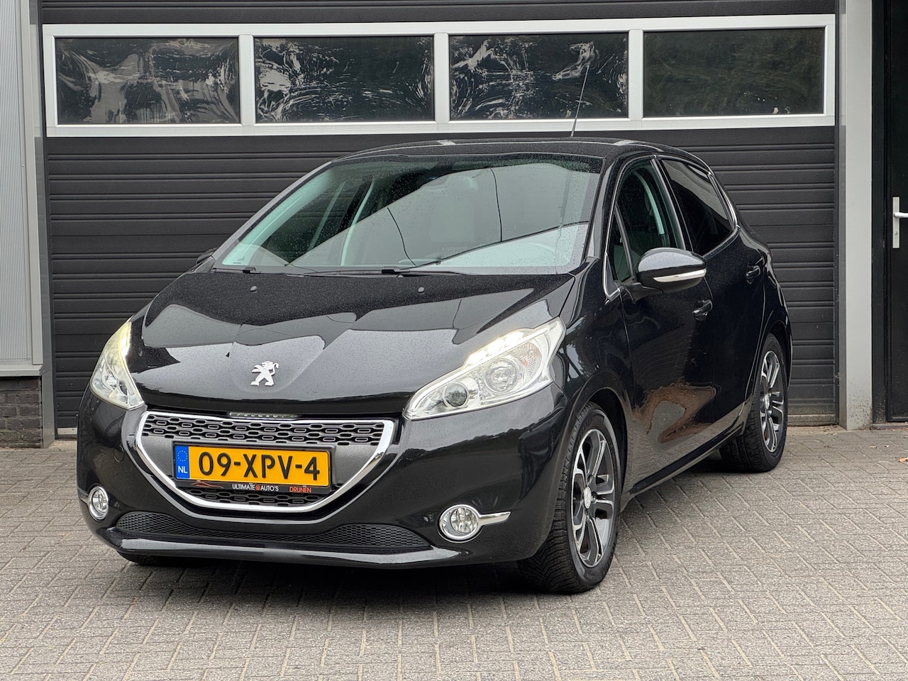Peugeot 208 - 1.4 VTi Griffe Leder, Navi, Cruise, Climate Control, NAP - AutoWereld.nl