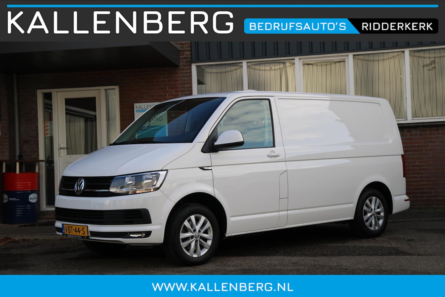 Volkswagen Transporter - 2.0 TDI 102PK L1H1 Highline / Multi stuur / PDC 2x / Klep / Cruise - AutoWereld.nl
