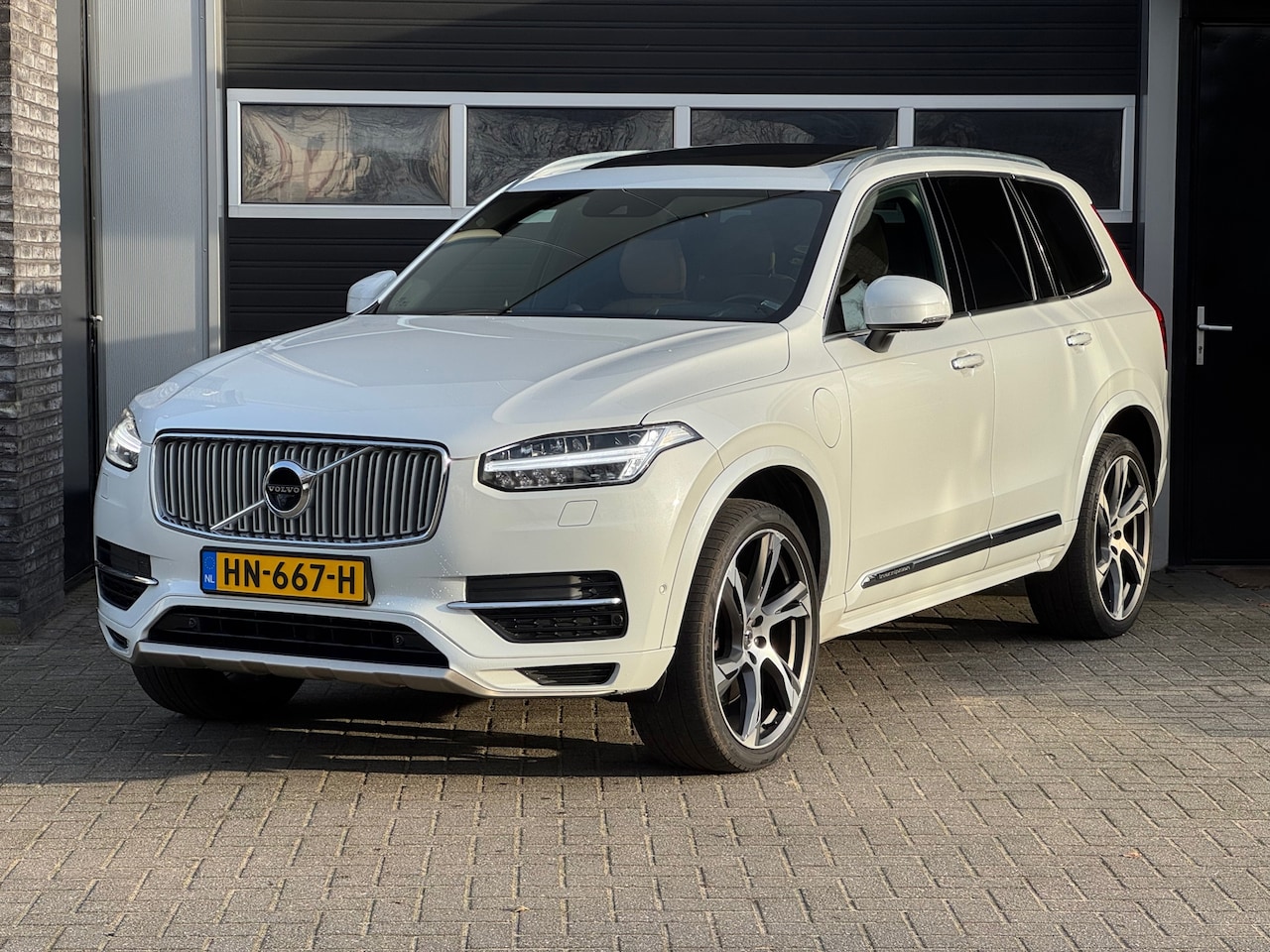 Volvo XC90 - 2.0 T8 Twin Engine AWD Inscription 7P Pano, Xenon/Led, Cruise Control, Stoelverwarming, Me - AutoWereld.nl