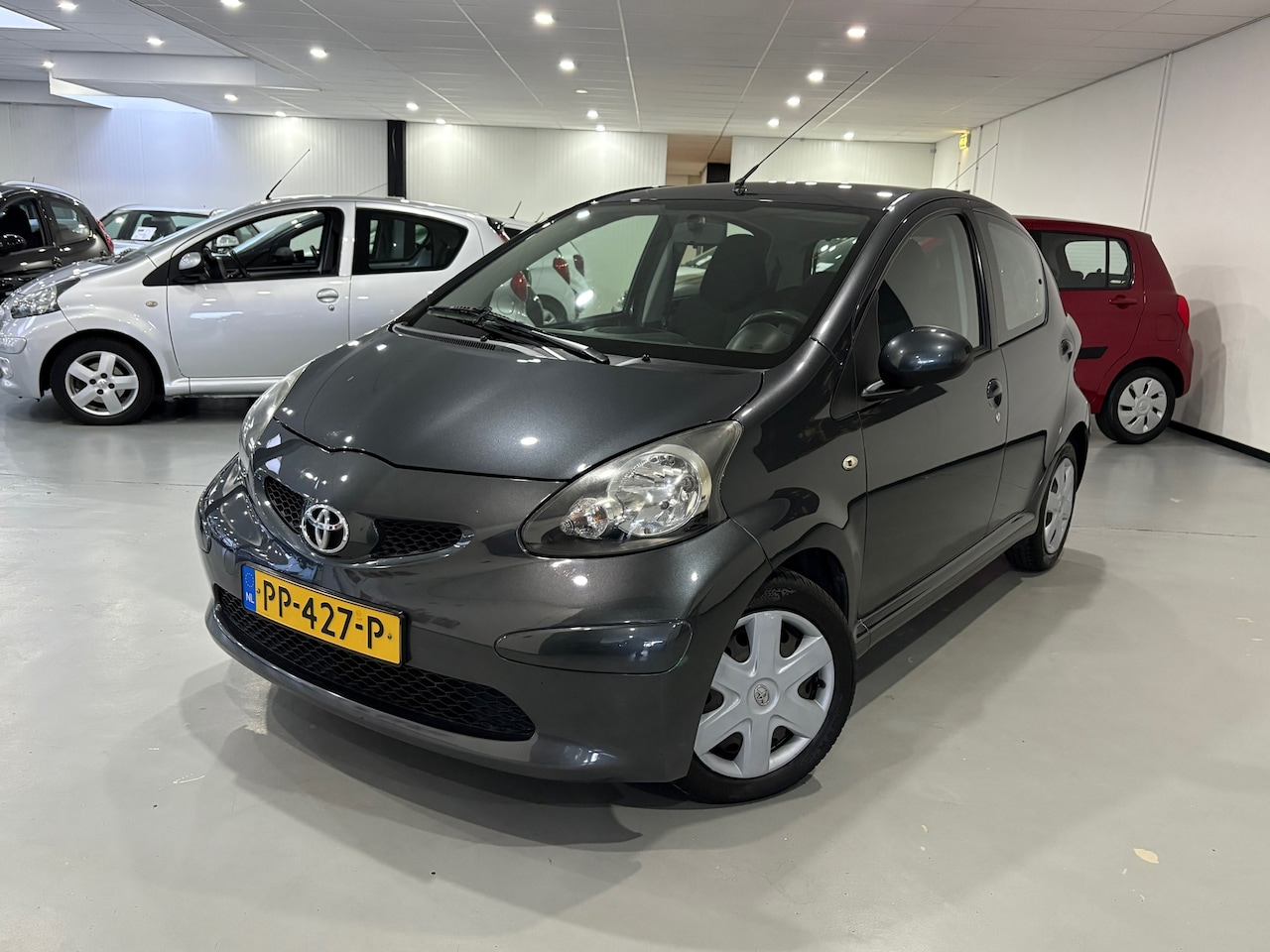 Toyota Aygo - 1.0-12V Access 1.0-12V Access - AutoWereld.nl