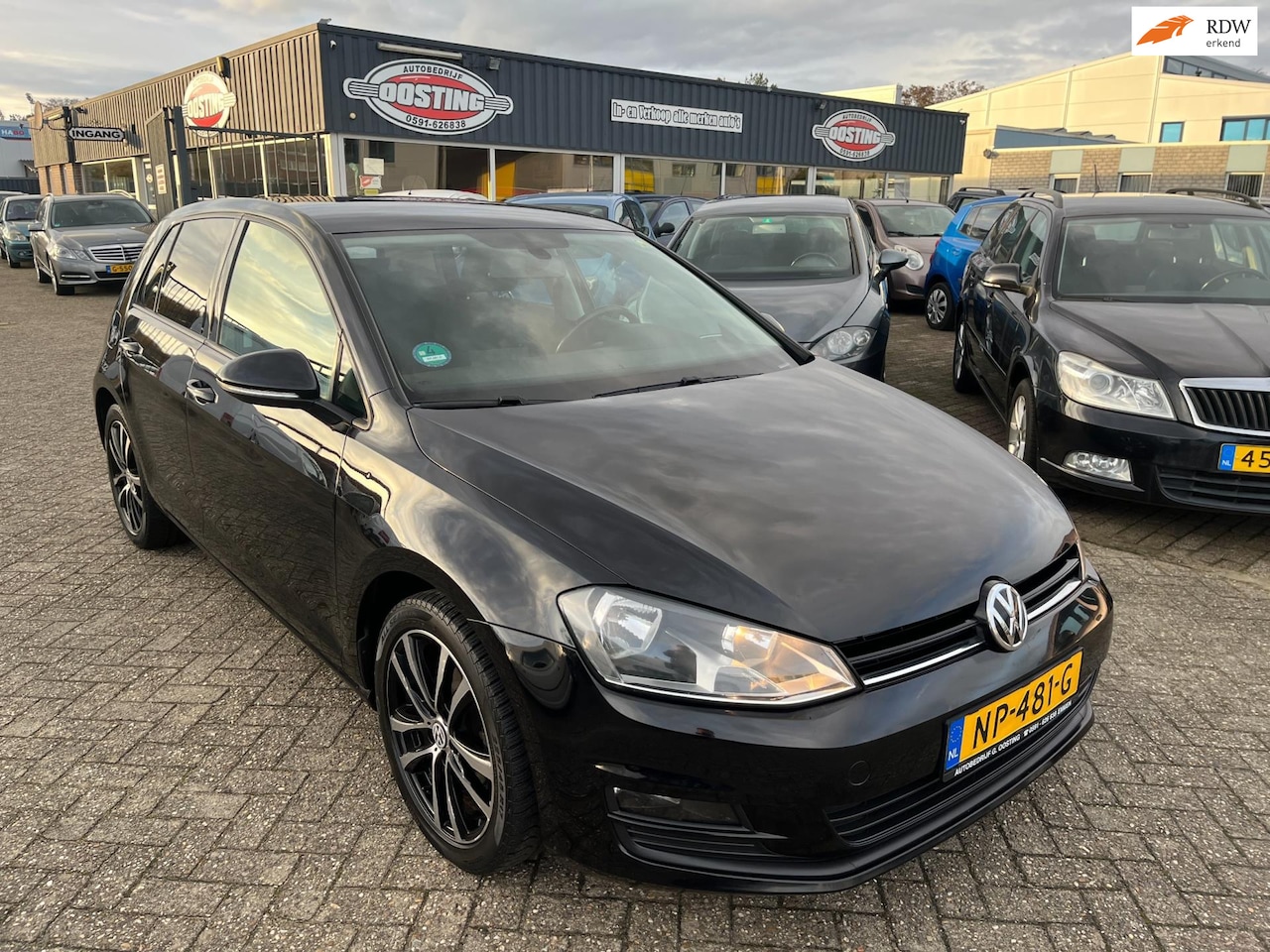 Volkswagen Golf - 1.2 TSI Connected Series(st-bekr,clima,5drs,cruise,bj16,7999,-) - AutoWereld.nl