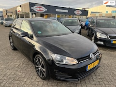Volkswagen Golf - 1.2 TSI Connected Series(st-bekr, clima, 5drs, cruise, bj16, 7999, -)