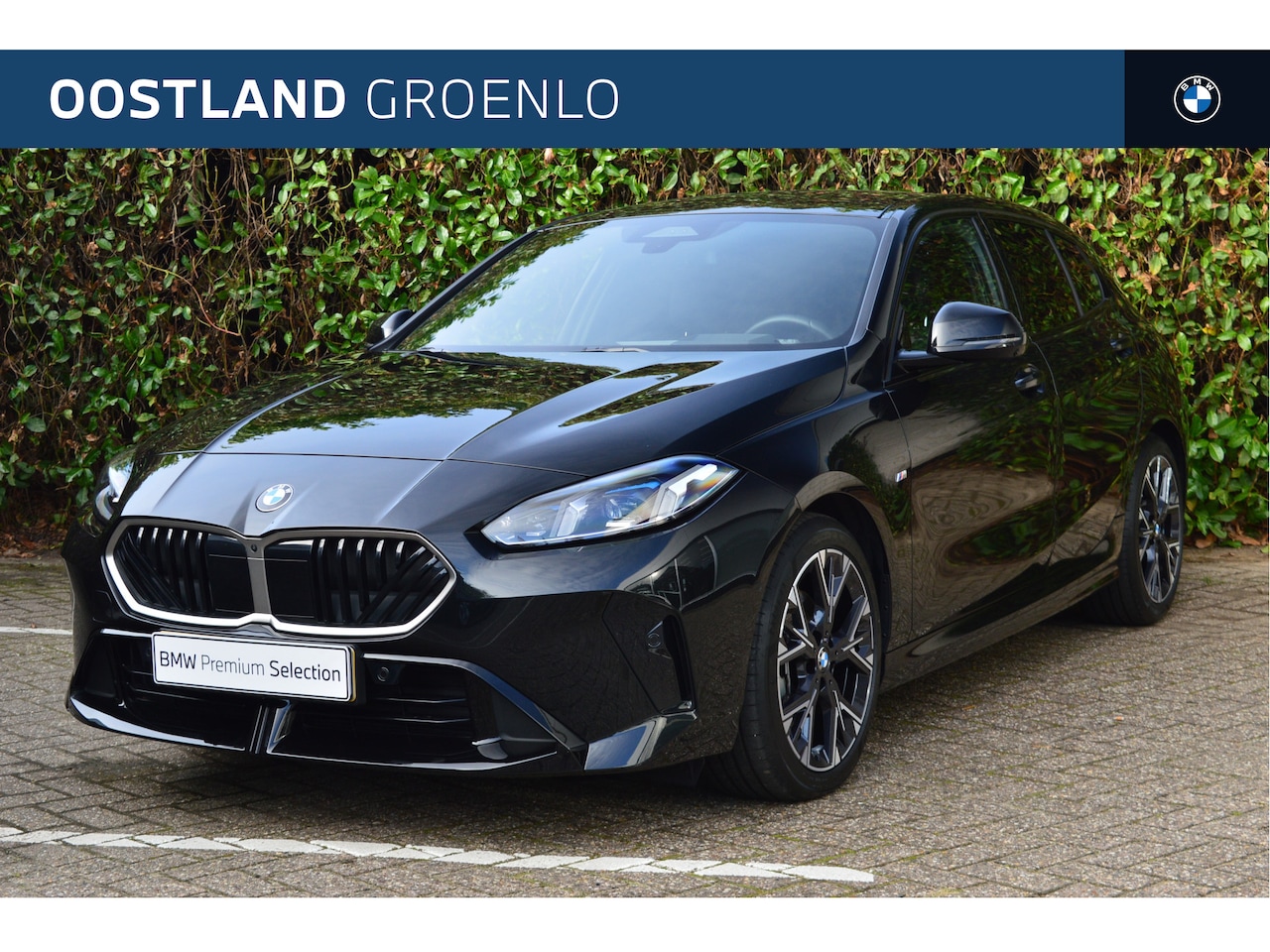 BMW 1-serie - 120 M Sport Automaat / Sportstoelen / M Adaptief onderstel / Comfort Access / Adaptieve LE - AutoWereld.nl