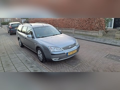 Ford Mondeo Wagon - 1.8-16V Champion