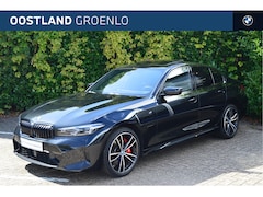 BMW 3-serie - 320e High Executive M Sport Automaat / Sportstoelen / Stoelverwarming / Adaptieve LED / Pa