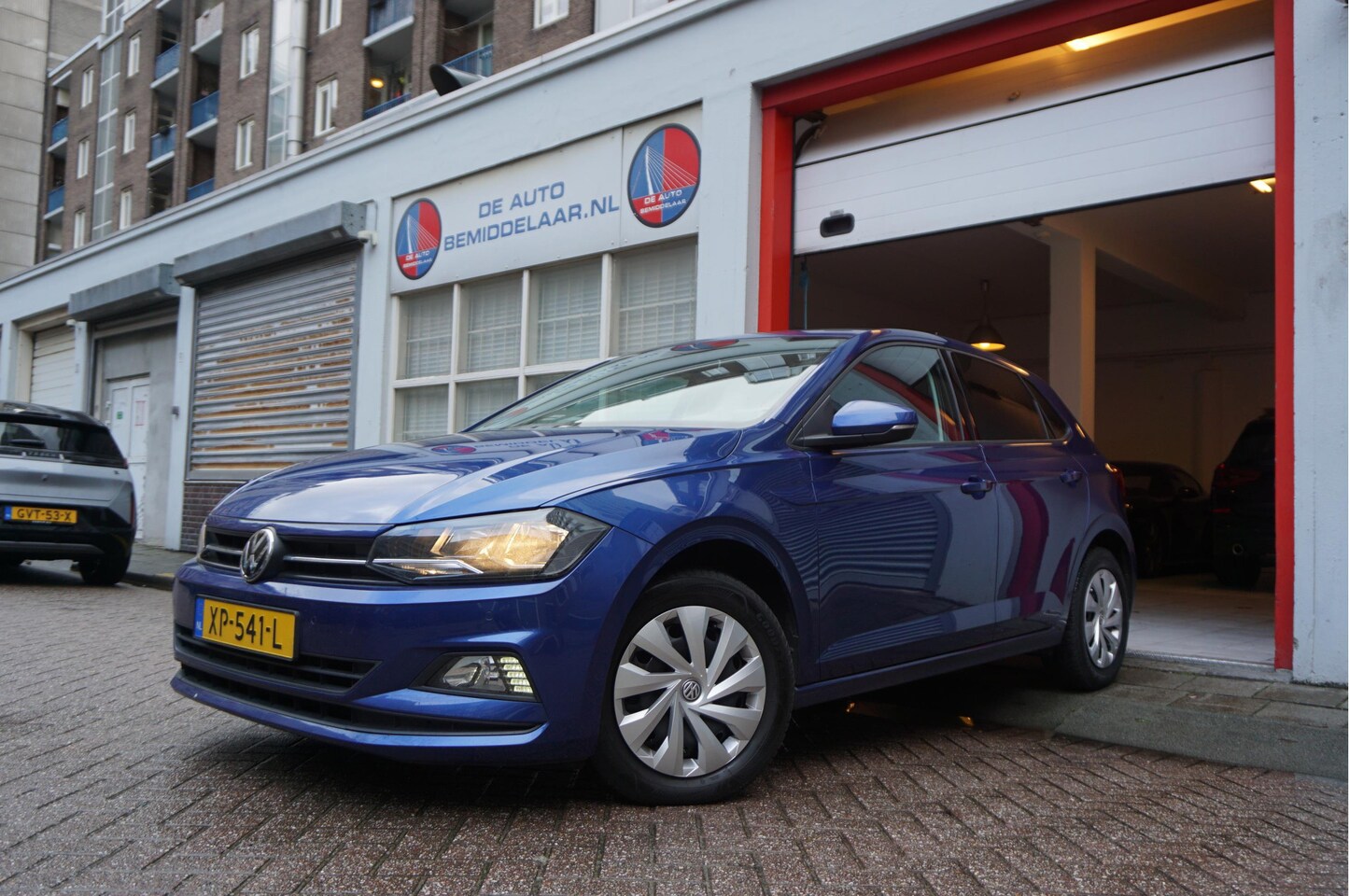 Volkswagen Polo - 1.0 TSI Comfortline Executive | NL Auto | VW onderhouden | Apple Carplay | NAVI | Adaptiev - AutoWereld.nl