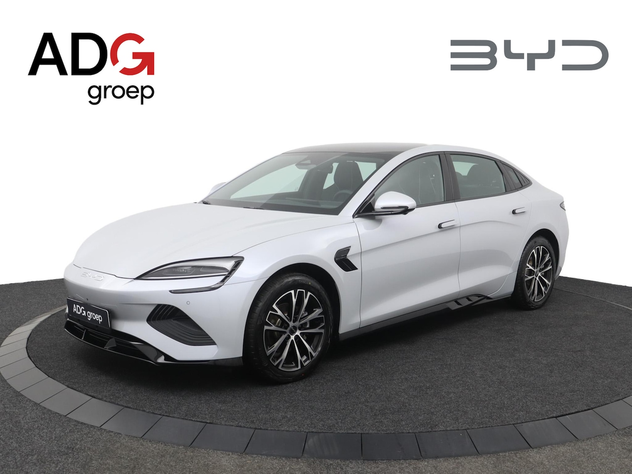 BYD Seal - Comfort RWD 61.4 kWh | Uitvoorraad leverbaar - AutoWereld.nl