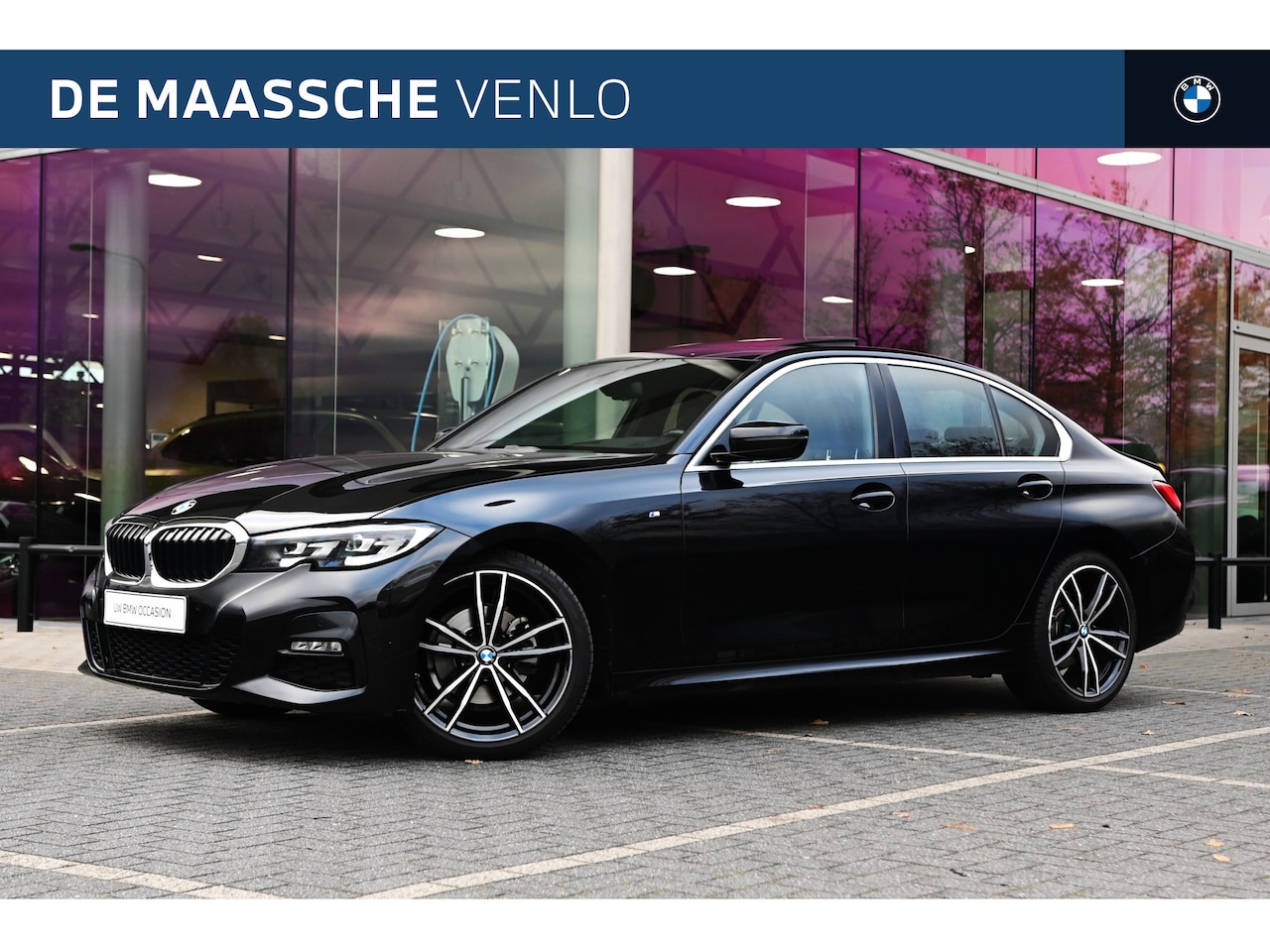 BMW 3-serie - 320i Executive M Sport Automaat / Schuif-kanteldak / Sportstoelen / Head-Up / Comfort Acce - AutoWereld.nl