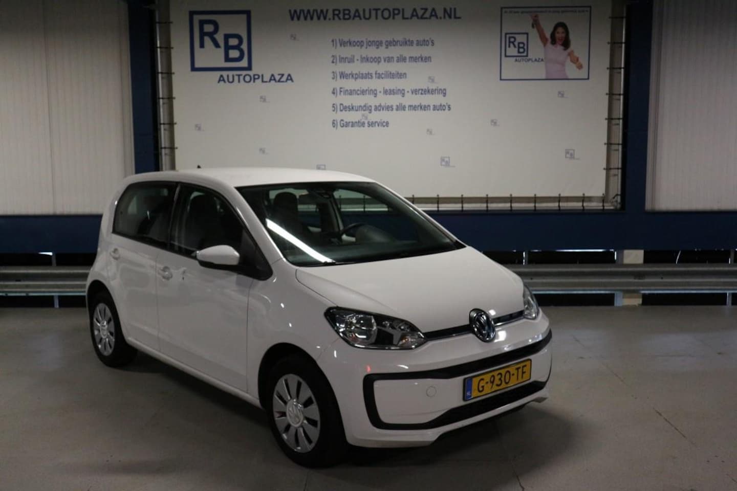 Volkswagen Up! - 1.0 BMT move up! 5 Drs / BTW / NAP / LEUKE AUTO ! ! ! - AutoWereld.nl