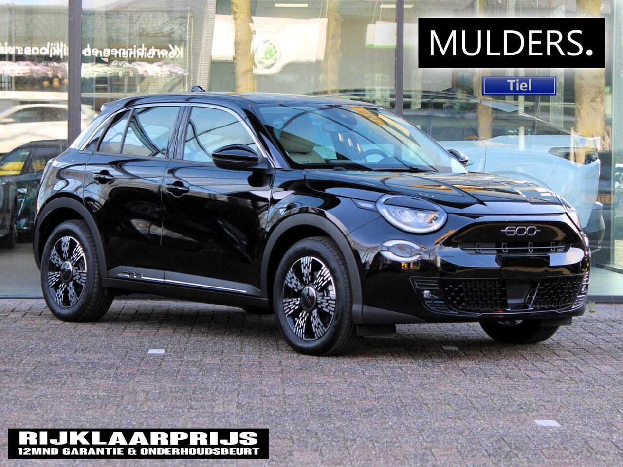 Fiat 600e - Urban 54 kWh VOORRAAD KORTING - AutoWereld.nl