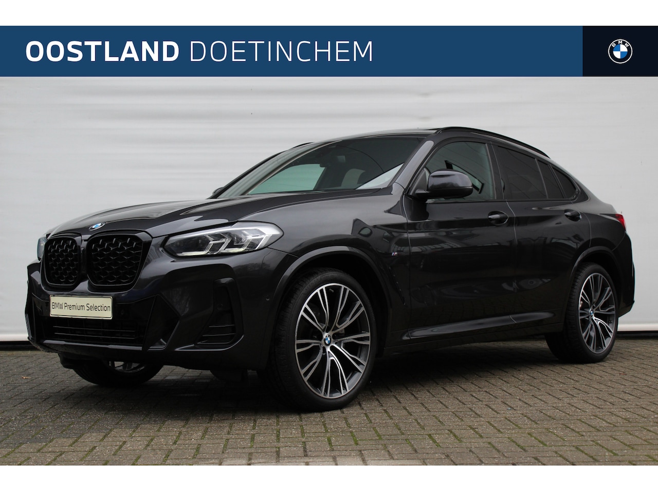 BMW X4 - xDrive20i M Sport Automaat / Panoramadak / Adaptieve LED / Sportstoelen / M Sportonderstel - AutoWereld.nl