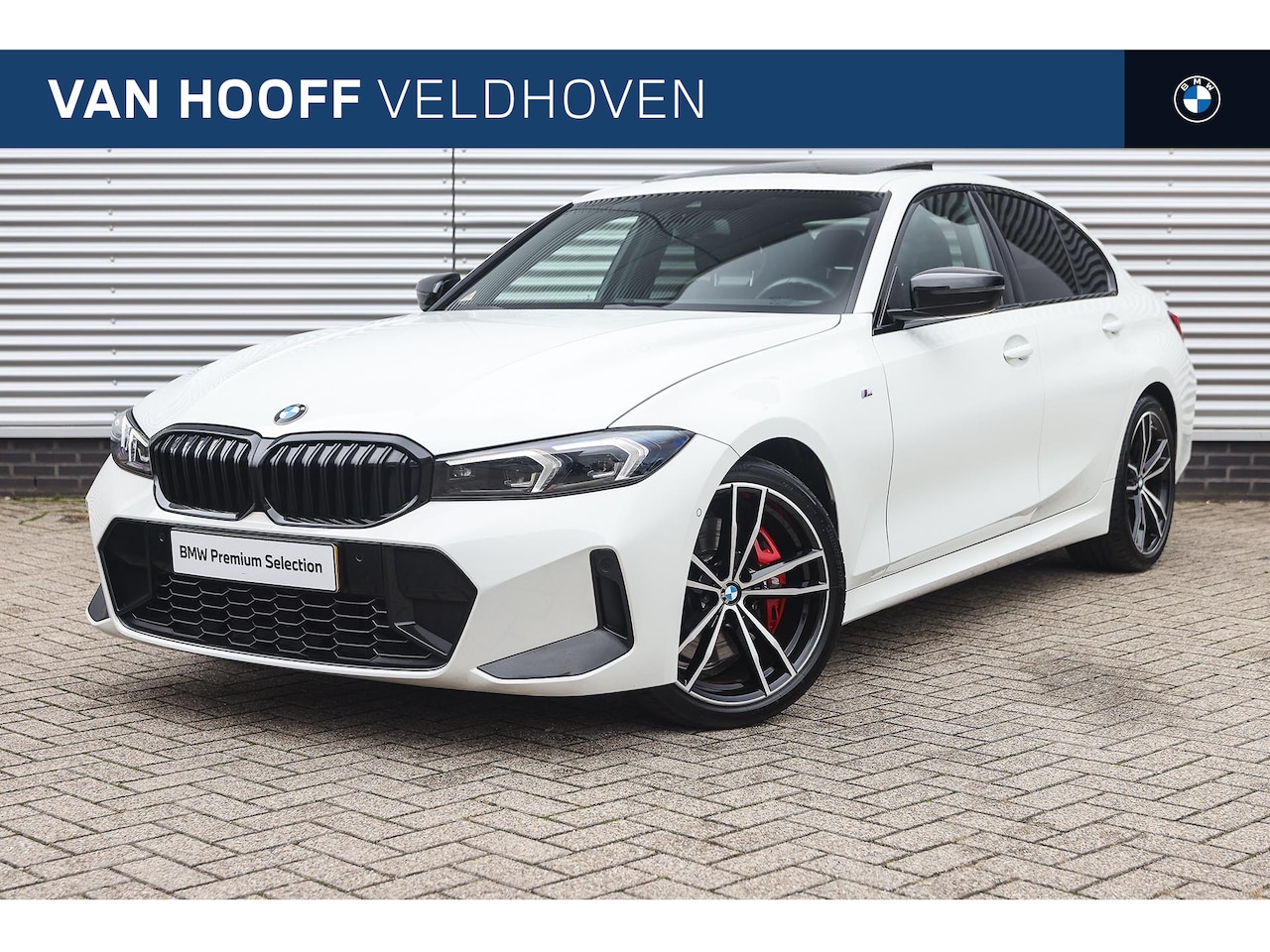 BMW 3-serie - 318i M Sport Automaat / Schuif-kanteldak / Sportstoelen / Achteruitrijcamera / Adaptieve L - AutoWereld.nl