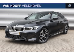 BMW 3-serie - 320i M Sport Automaat / Schuif-kanteldak / Trekhaak / Sportstoelen / Achteruitrijcamera /