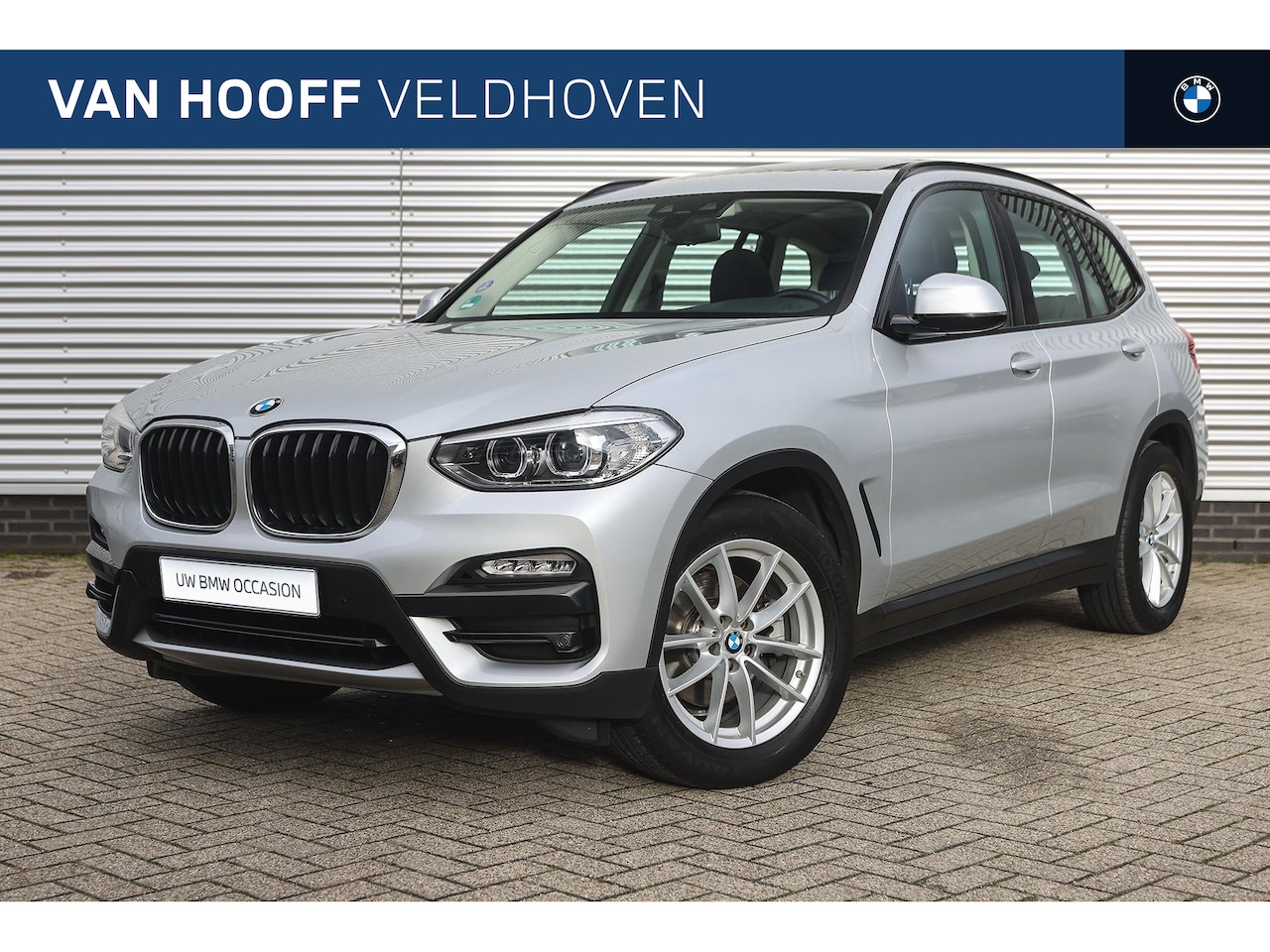BMW X3 - xDrive20i Automaat / Panoramadak / Trekhaak / Sportstoelen / LED / Airconditioning / PDC - AutoWereld.nl