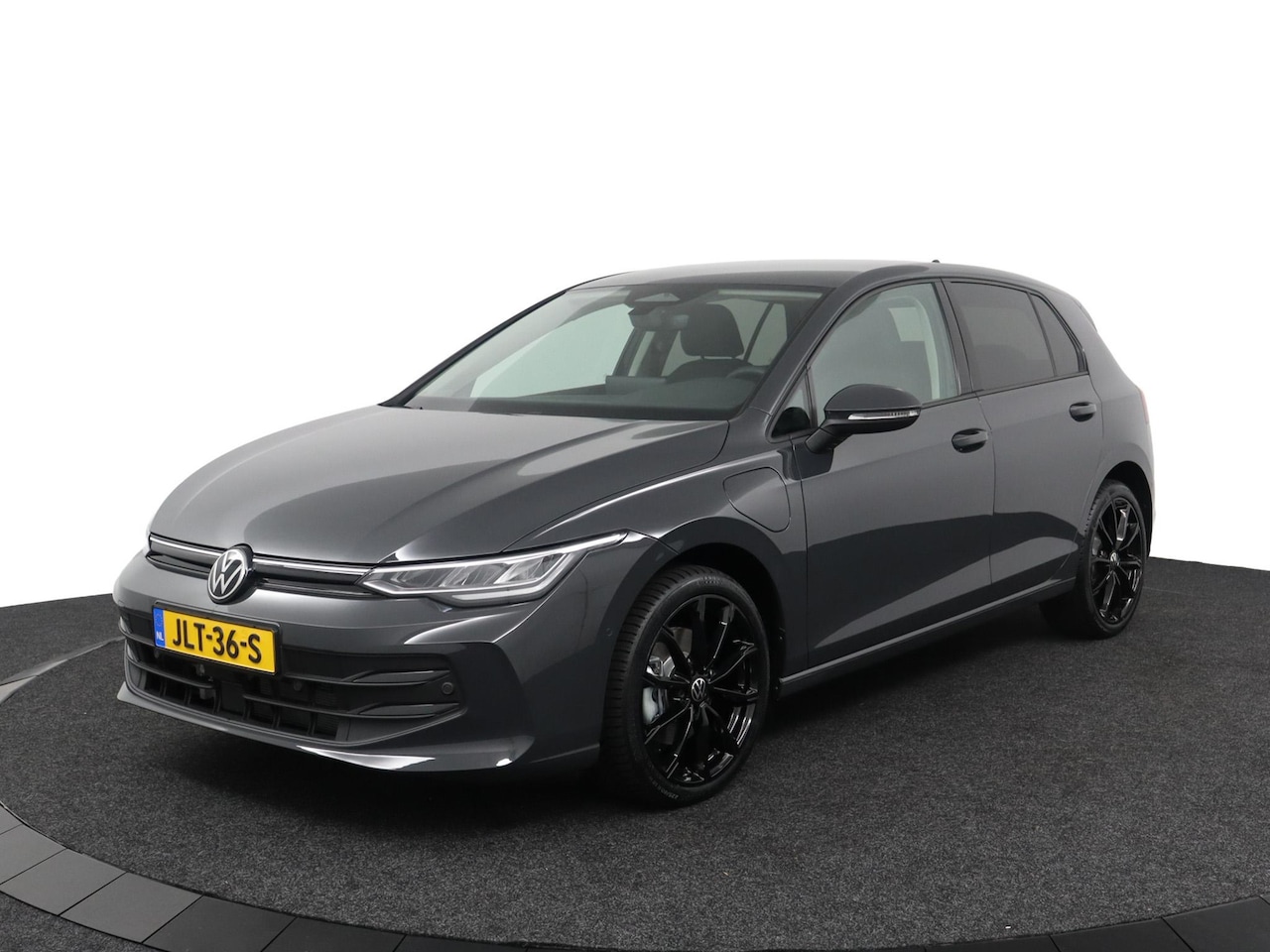 Volkswagen Golf - 1.5 eHybrid Life Edition Stoel en stuurverwarming - AutoWereld.nl