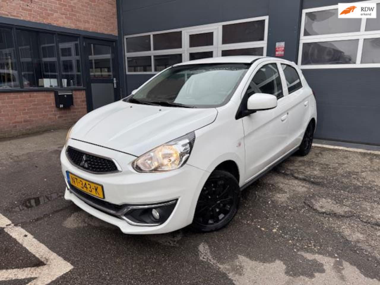 Mitsubishi Space Star - 1.0 Cool+ 1.0 Cool+ - AutoWereld.nl