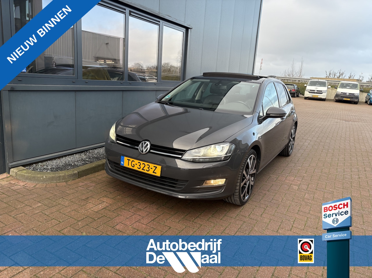 Volkswagen Golf - 1.4 TSi Highline 5-drs. SCHUIFDAK/LED/CLIMA/CRUISE/PDC/19INCH/WINTERPACK - AutoWereld.nl