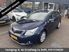 Toyota Avensis Wagon - 1.8 VVTi Panoramic Business Special | Panoramadak | Navigatie