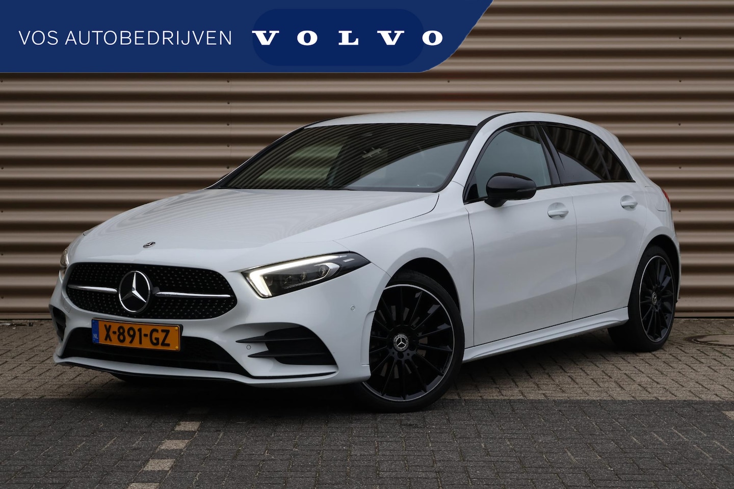 Mercedes-Benz A-klasse - 250 e AMG Line | NIGHT | MULTIBEAM | TREKHAAK | MEMORY | SFEER | MBUX WIDESCREEN - AutoWereld.nl