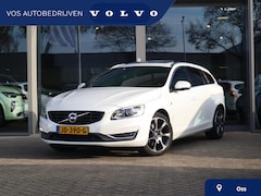 Volvo V60 - 1.5 T3 Ocean Race | Volledig dealeronderhouden| Schuif-/ kanteldak| Afneembare trekhaak| V