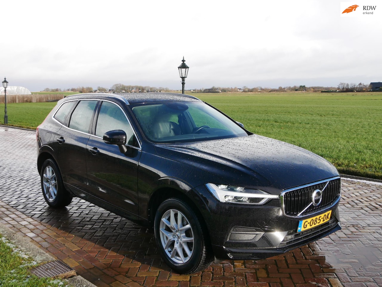 Volvo XC60 - 2.0 TDI AUT B4 AWD Momentum Pro 2019 - AutoWereld.nl