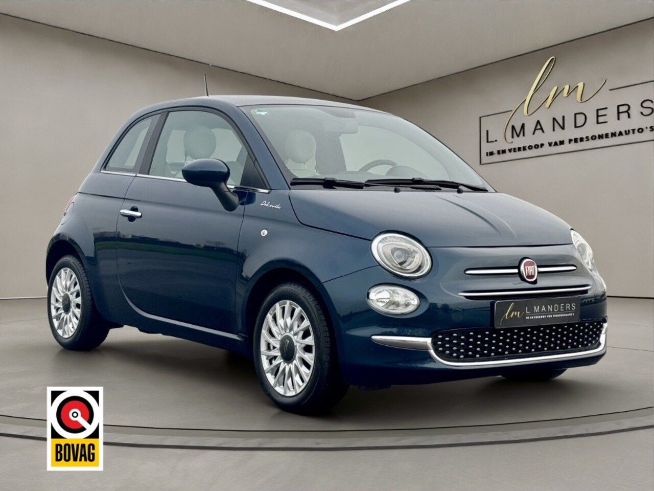 Fiat 500 - 1.0 Hybrid Dolcevita 2021 BLAUW | Panoramadak | Apple CarPlay - AutoWereld.nl
