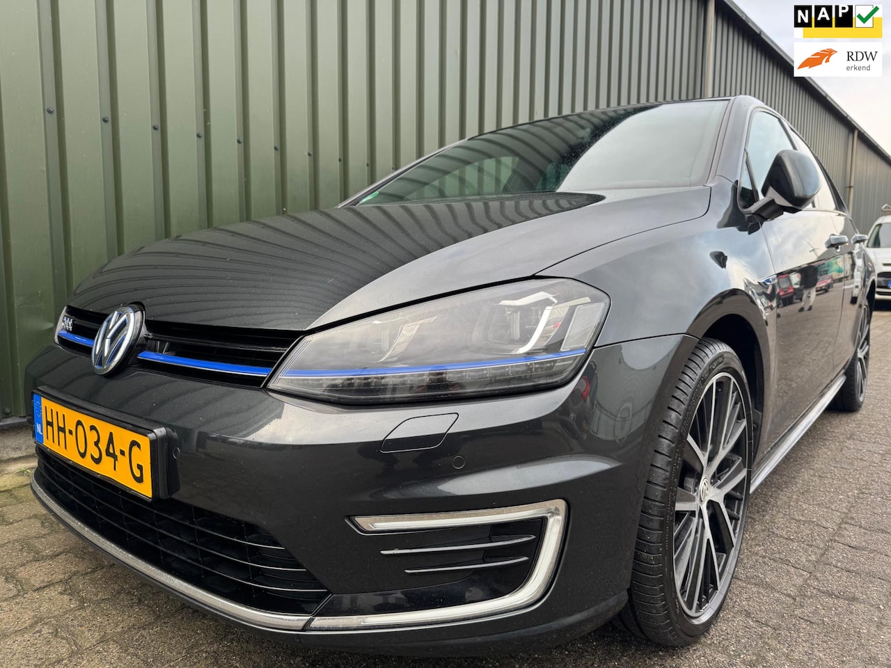 Volkswagen Golf - 1.4 TSI GTE 1.4 TSI GTE - AutoWereld.nl