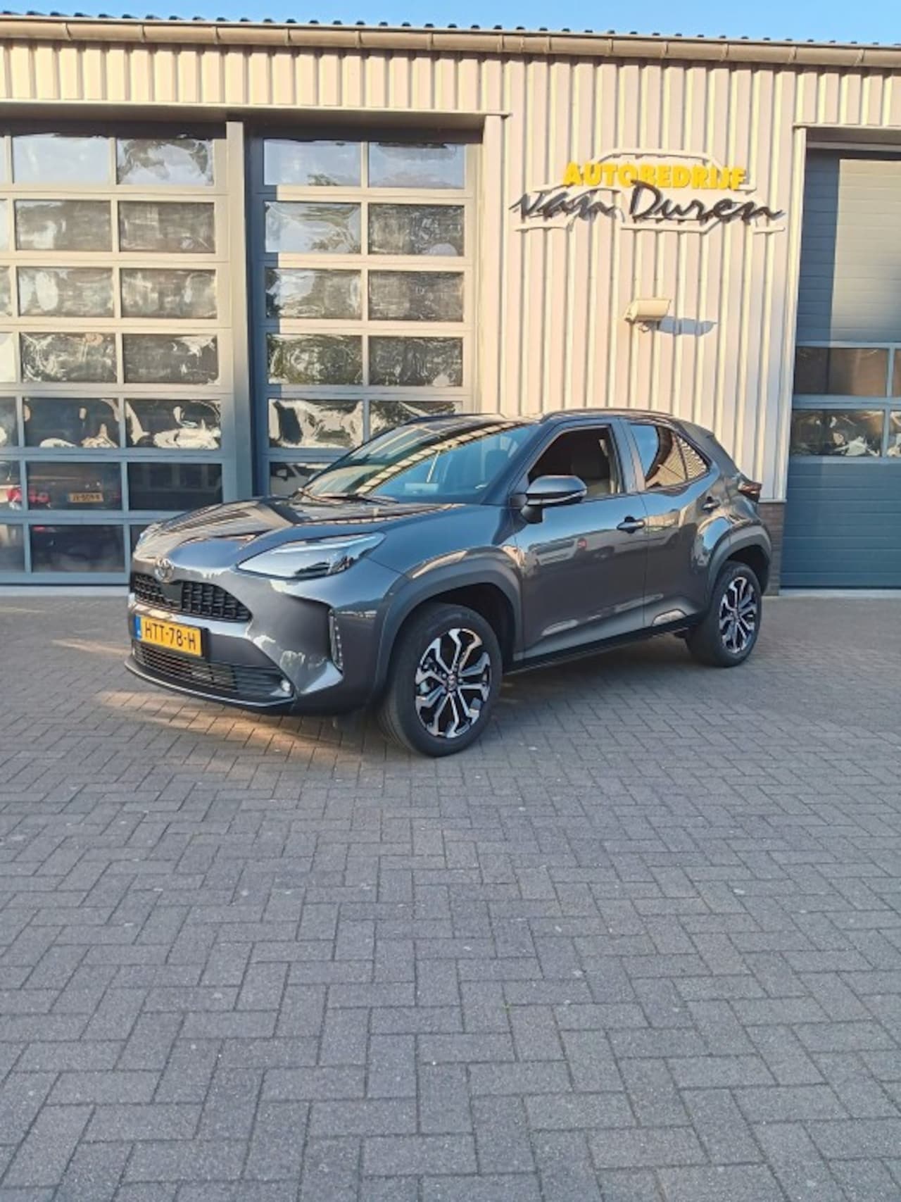 Toyota Yaris Cross - 1.5 Hybrid 130 Business Plus  Groot Navi  Stoel/Stuur verw. Apple Carplay  Cruise/Clima - AutoWereld.nl