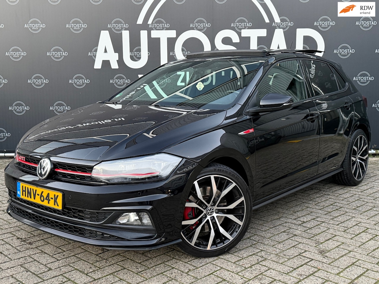 Volkswagen Polo - 2.0 TSI GTI Automaat/Pano/Navi/Virtual Cockpit - AutoWereld.nl