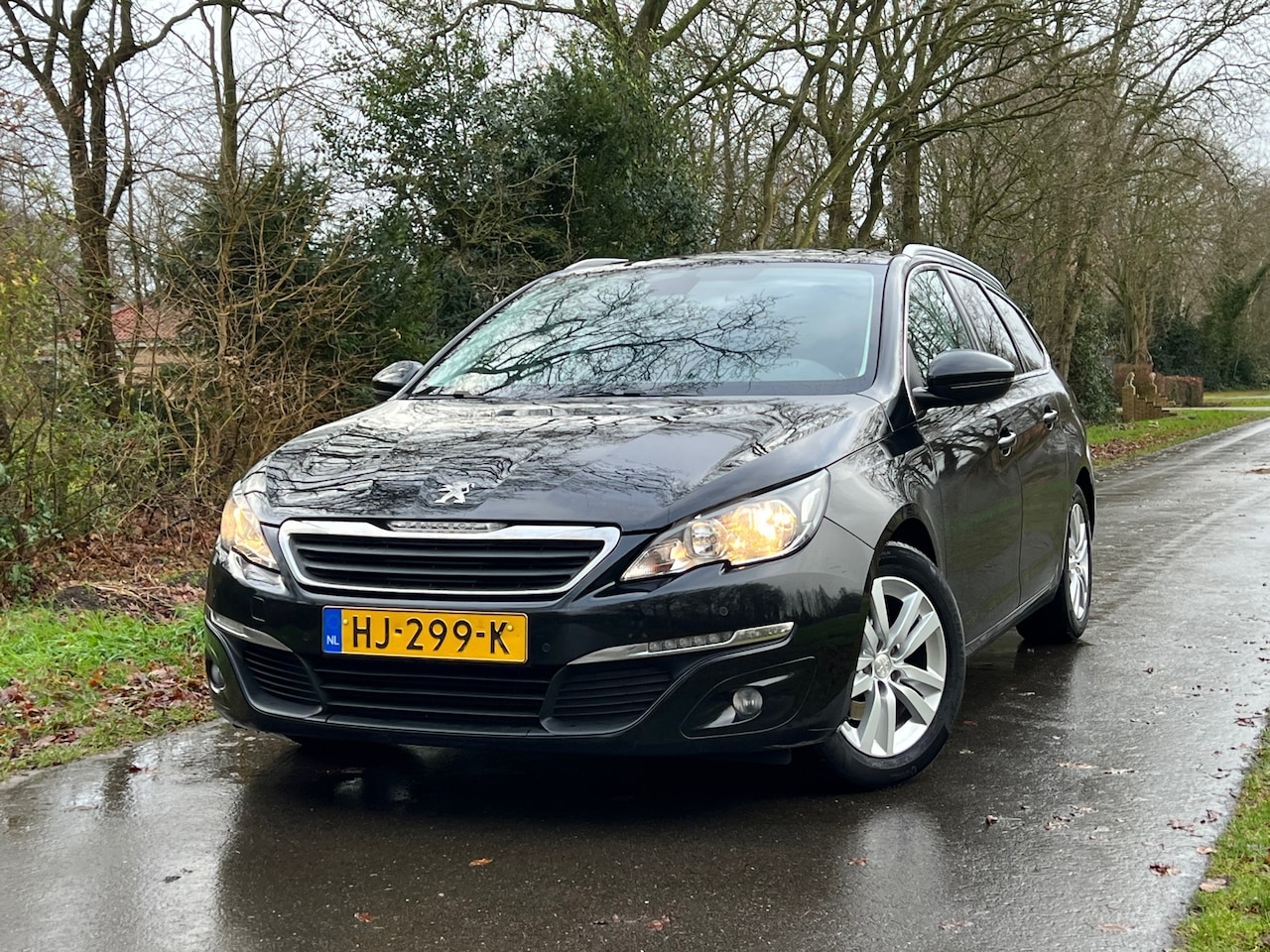 Peugeot 308 SW - 1.6 BlueHDI | Pano + Cruise + Clima + Navi + Achteruitrijcamera Nu € 4.500,-!!! - AutoWereld.nl