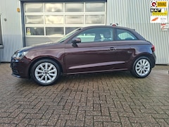 Audi A1 - 1.2 TFSI Connect Navigatie Airco