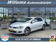 Volkswagen Golf - 1.2 TSI Connected Series App-Connect, Cruise Control & Afneembare Trekhaak