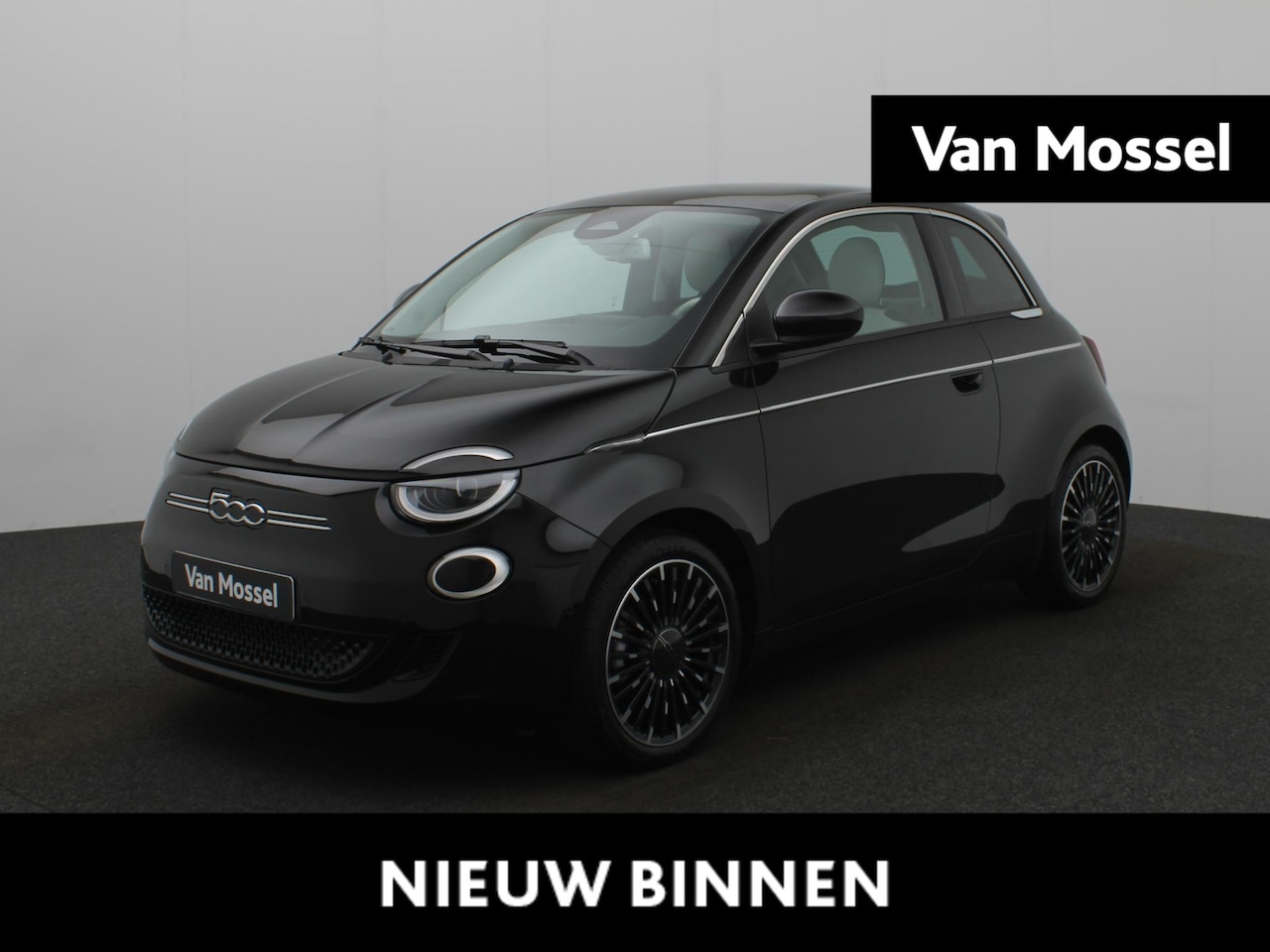 Fiat 500 - La Prima 42 kWh | Navigatie | Lederen bekleding | Parkeersensoren | Camera | Stoelverwarmi - AutoWereld.nl