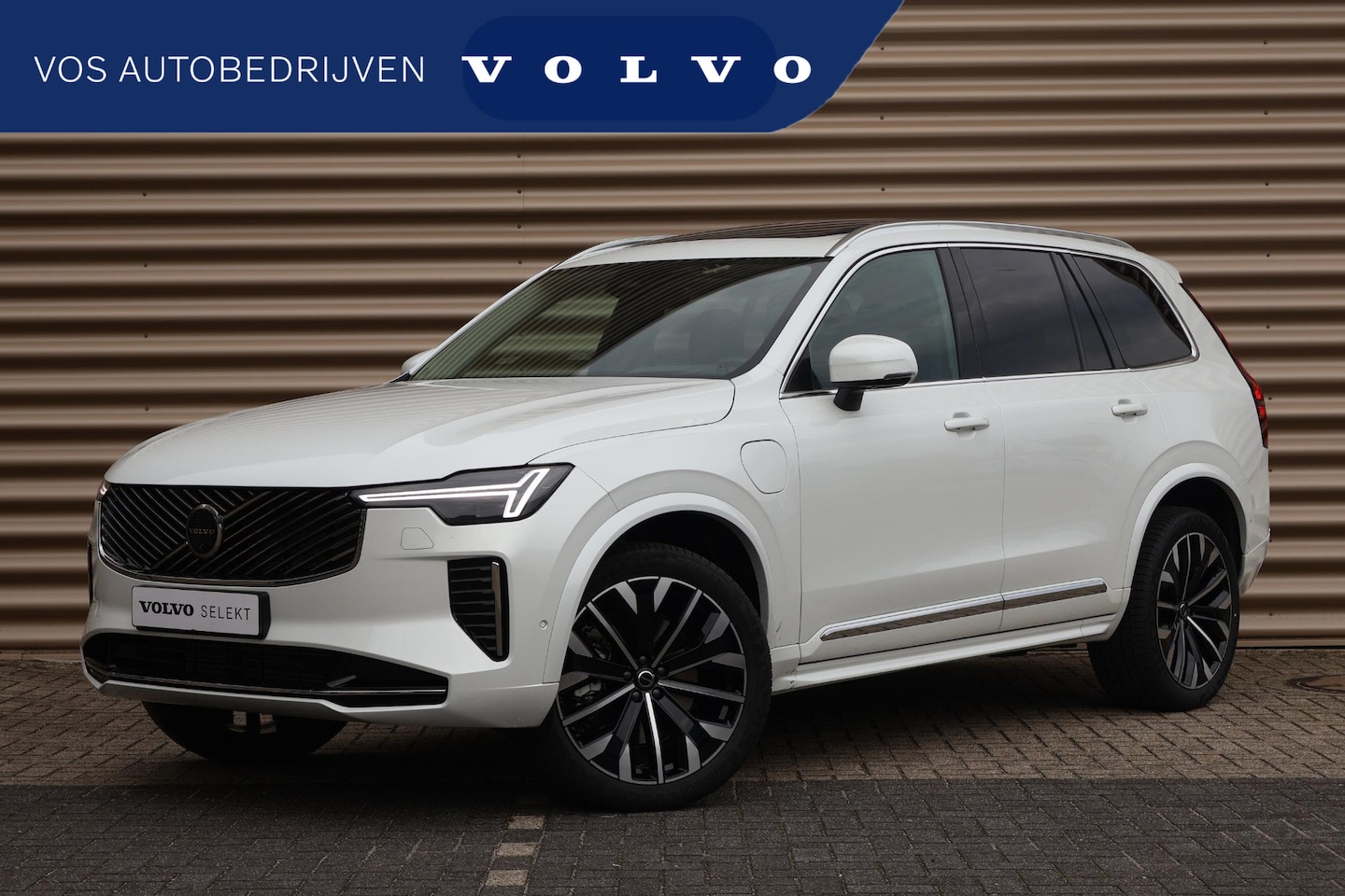 Volvo XC90 - T8 Plug-in hybrid AWD Plus Bright | Panoramadak | 360 Camera | Head-Up Display | Getint gl - AutoWereld.nl