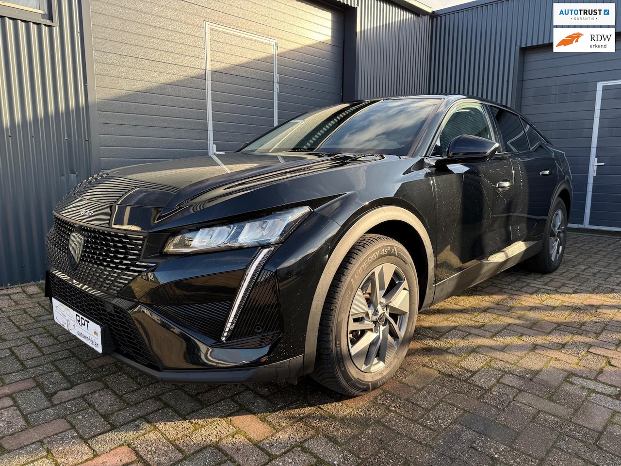 Peugeot 408 - 1.6 HYbrid Allure 180 EAT8 1.6 HYbrid Allure 180 EAT8 - AutoWereld.nl