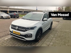 Volkswagen T-Cross - 1.0 TSI Comfortline 116 PK | Automaat | R-Line Exterieur | Apple Carplay | Dodehoeksensore