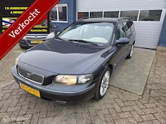 Volvo V70 - 2.4 Comfort Line