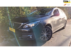 Peugeot 308 SW - 1.2 PureTech Blue Lease Premium