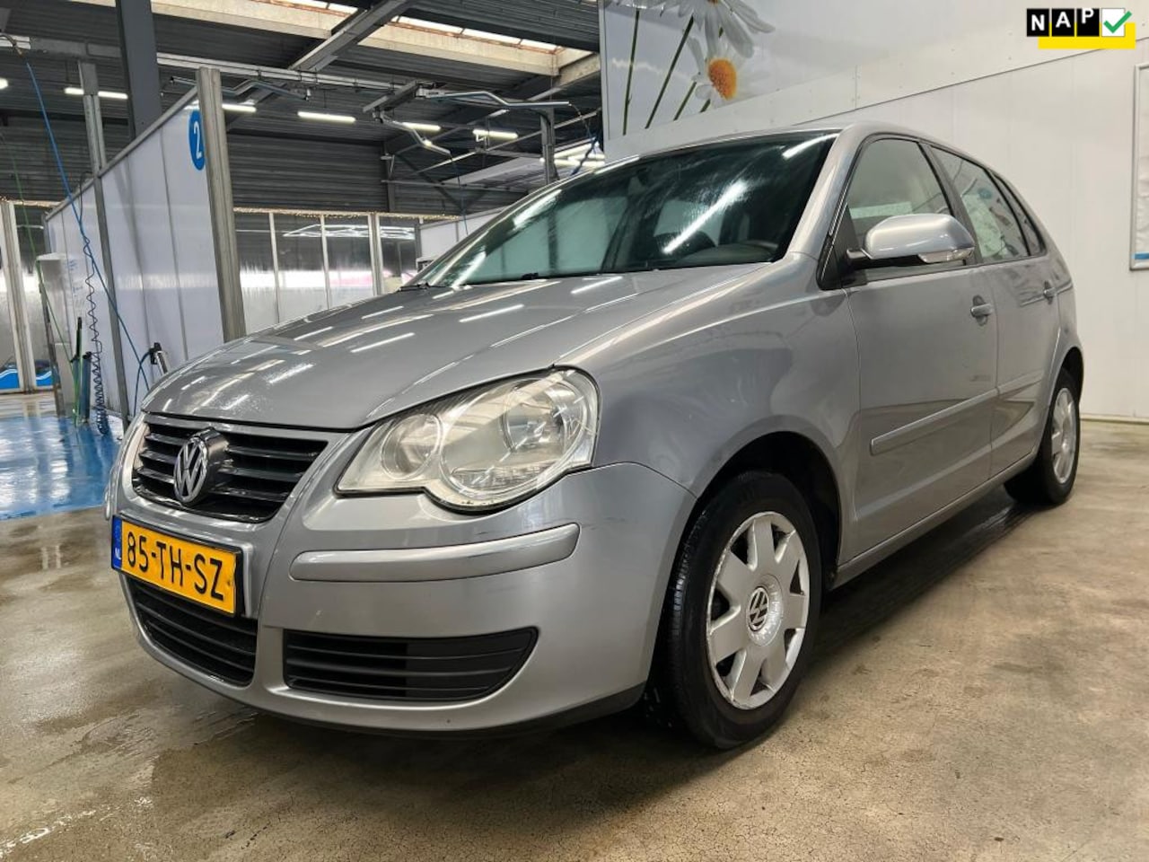 Volkswagen Polo - 1.4-16V Optive 1.4-16V Optive - AutoWereld.nl