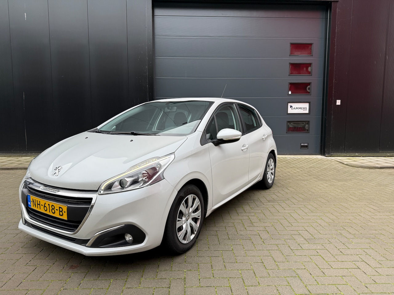 Peugeot 208 - 1.2 PureTech Blue Lion 5-DRS NAP Nieuwe APK - AutoWereld.nl