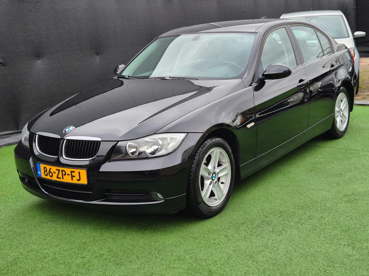 BMW 3-serie - 320i AUTOMAAT LEDER NAP! - AutoWereld.nl