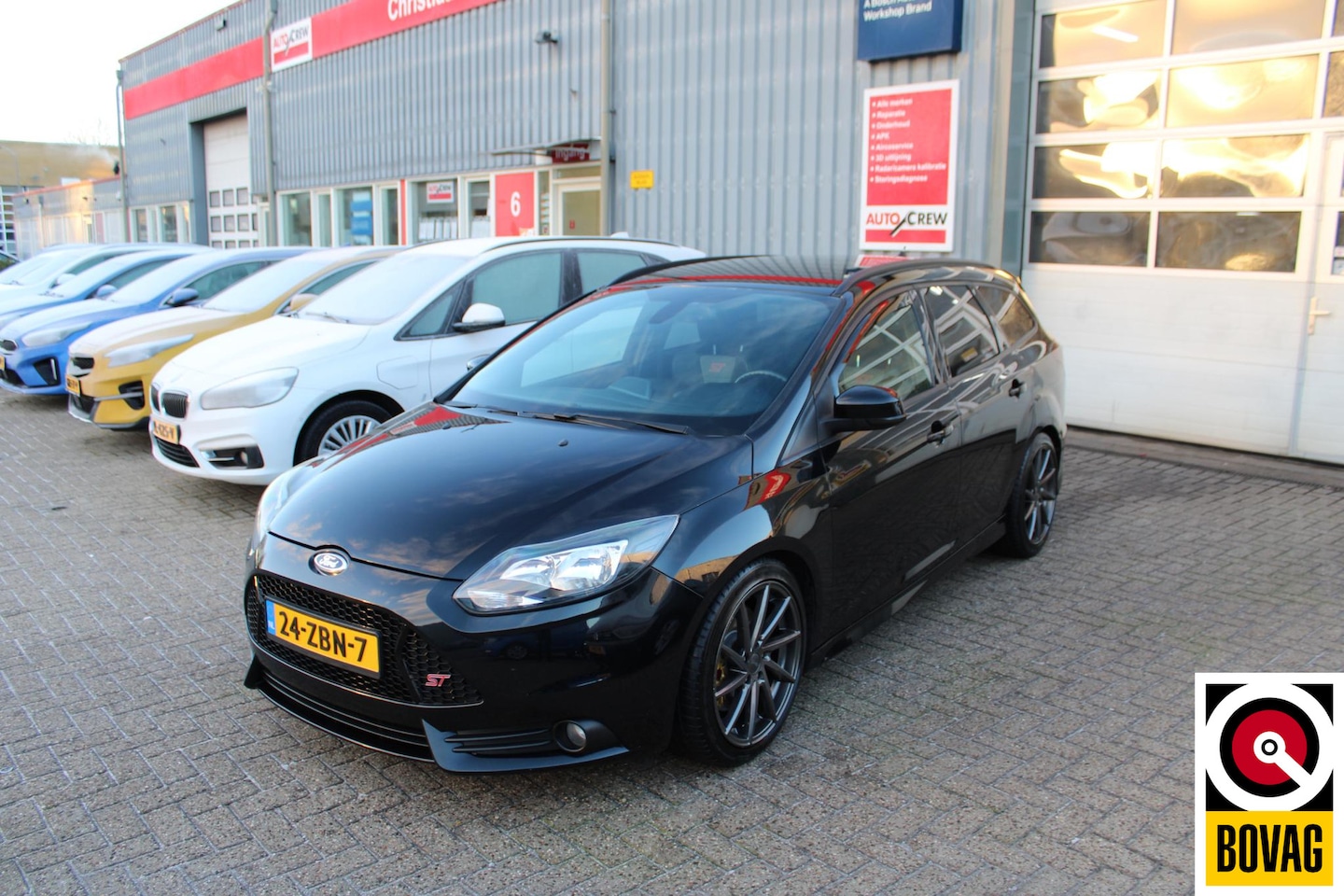 Ford Focus Wagon - 2.0 EcoBoost ST-2 297PK 497 Nm, zeer netjes - AutoWereld.nl