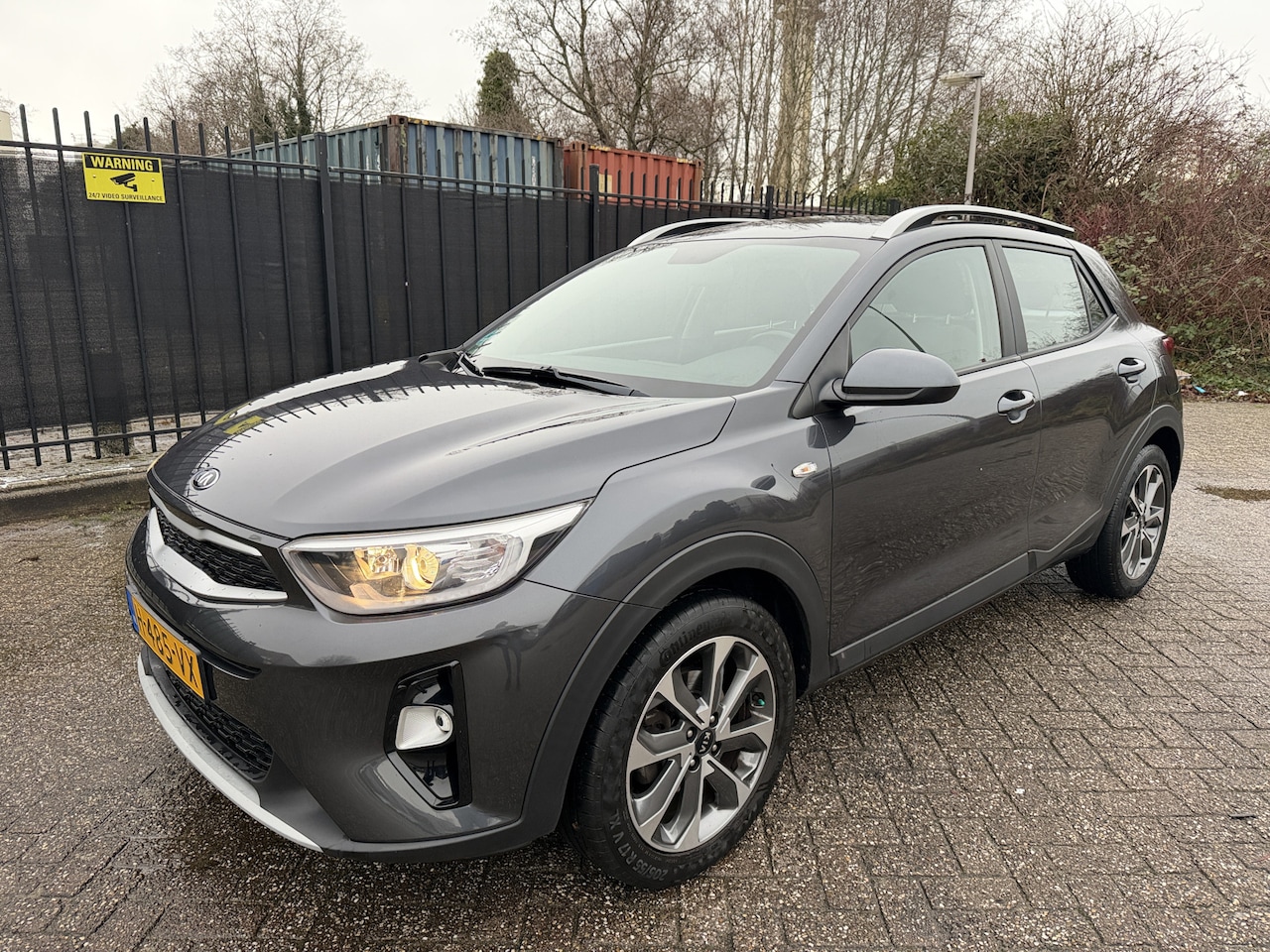 Kia Stonic - 1.0 T-GDi DynamicLine Carplay/CAM/LED/Airco/LMV - AutoWereld.nl