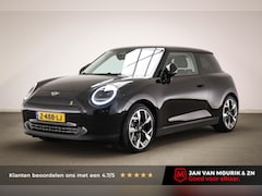 MINI Mini-Electric - Cooper SE Classic M 54.2 kWh | PANORAMADAK | STUURVERWARMING | DAB | APPLE | CAMERA | 18"