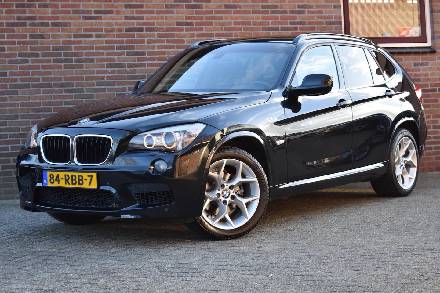 BMW X1 - SDrive18i Executive '11 Xenon Leder M-Pakket Navi Cruise Inruil mogelijk - AutoWereld.nl