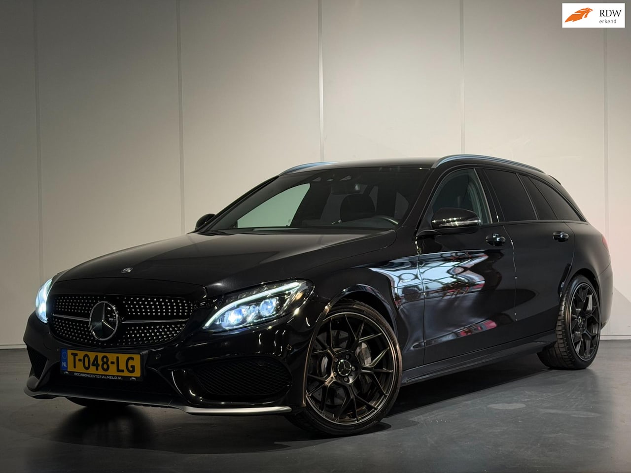Mercedes-Benz C-klasse - 450 / C43 AMG 4MATIC /Burmester/LaneAss/LED/Cruise/PDC+Camera/''19 - AutoWereld.nl