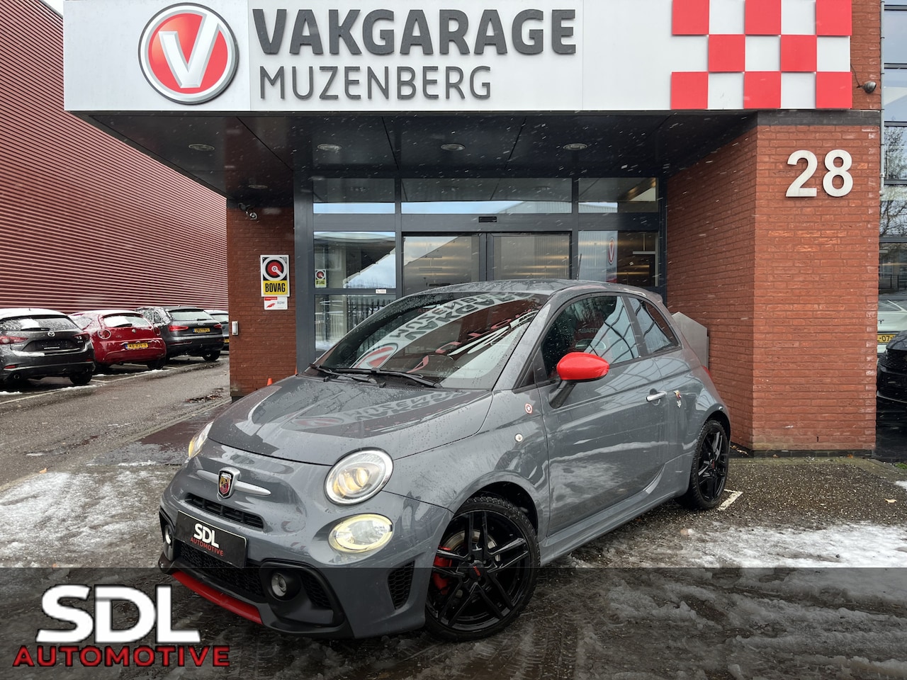 Fiat 500 Abarth - 1.4 T-Jet 595 146PK!! // LEDER // AIRCO // CRUISE // NAVI // PDC // - AutoWereld.nl