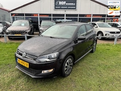 Volkswagen Polo - 1.0 BlueMotion Edition NAVIGATIE / CRUISE / BLUETOOTH