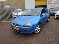 Ford Focus - 1.6-16V Futura