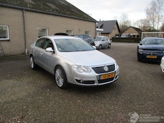Volkswagen Passat - 2.0 TFSI Highline Aut